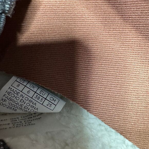 TOMS Venice Collection Classic Shoes NEW US 8 Glow In The Dark Christmas Lights - Picture 7 of 7